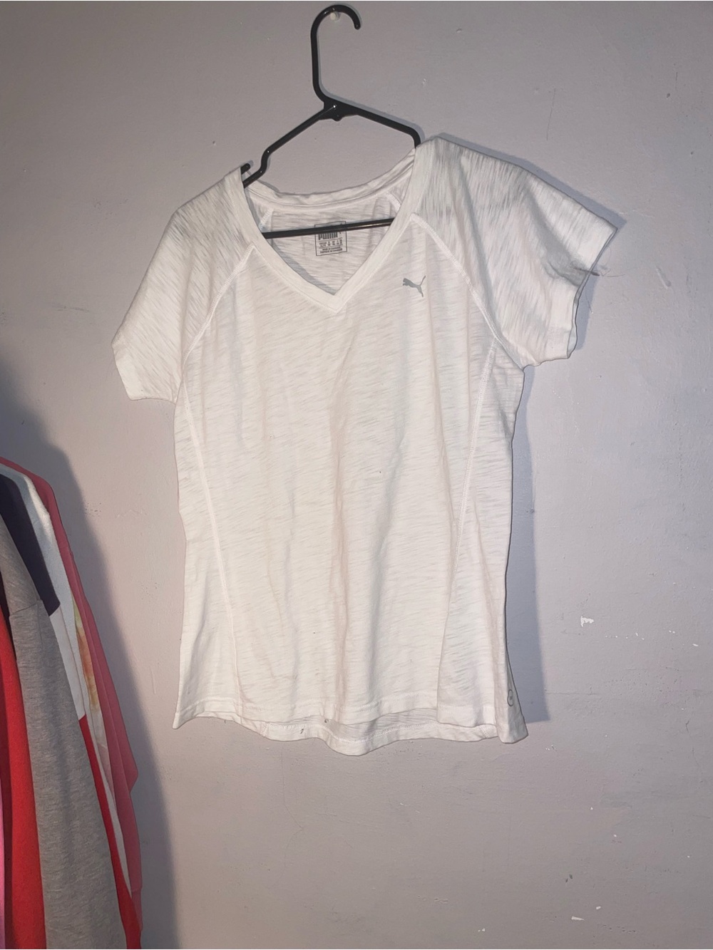 Puma Women's White V-Neck Short Sleeve Performance Tee